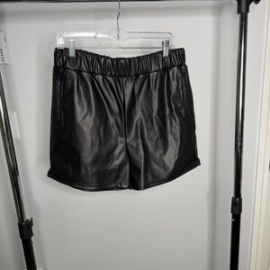 Christian Siriano Black High Waist Women's Shorts